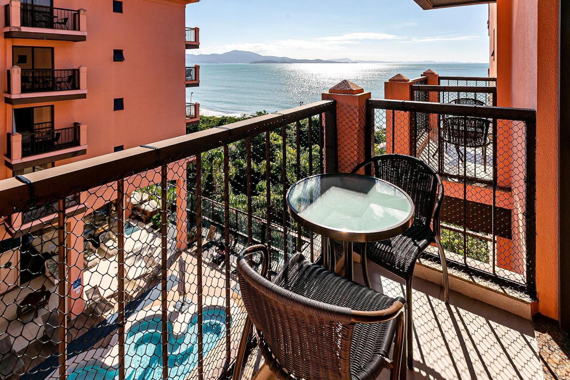 Resort Pe Na Areia - Studios Direto Com Proprietario Jbvjr Florianopolis Exterior photo