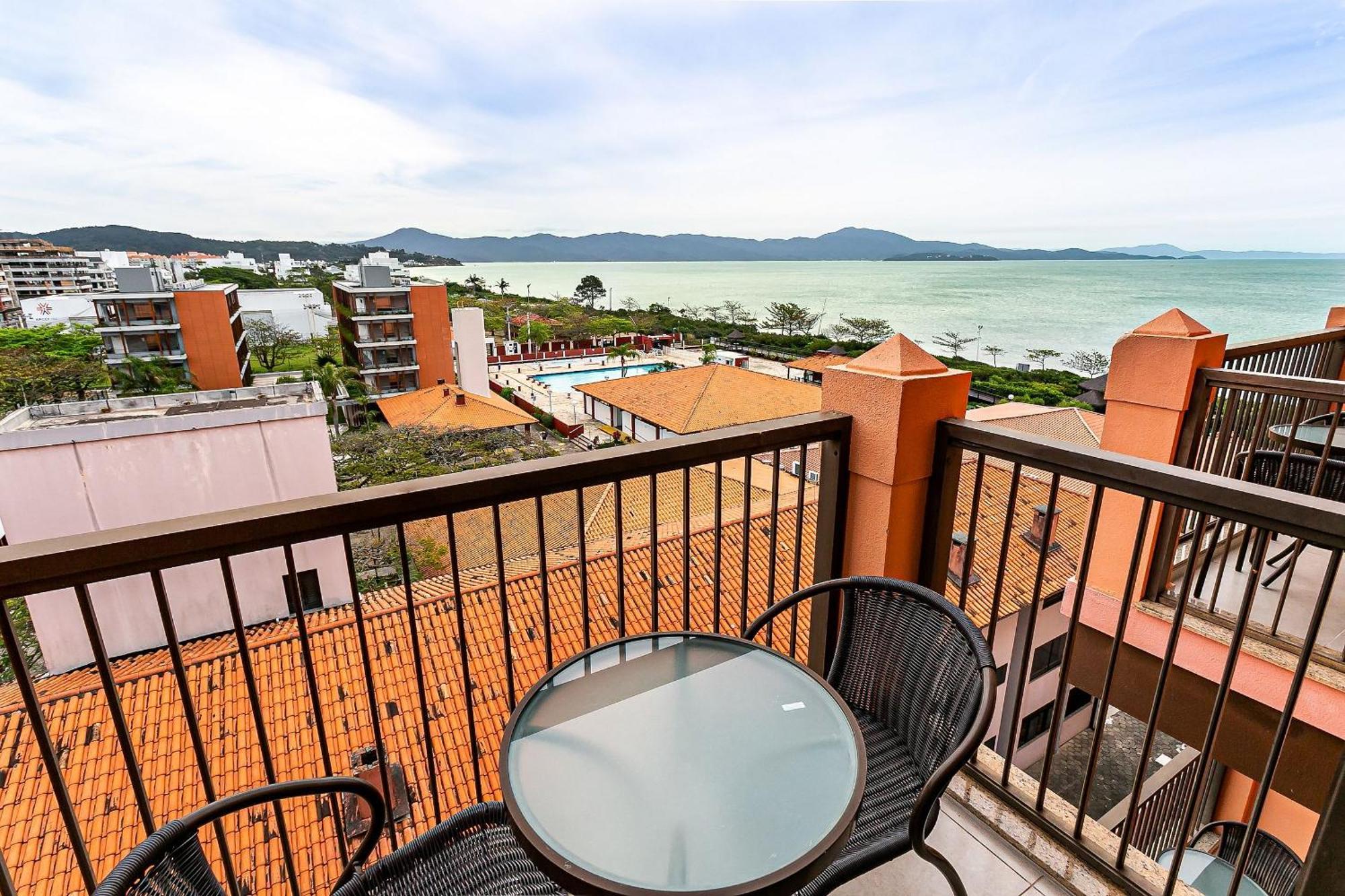 Resort Pe Na Areia - Studios Direto Com Proprietario Jbvjr Florianopolis Exterior photo